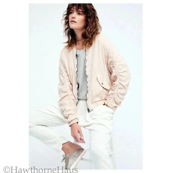 FREE PEOPLE Ruched Cosy Fit Soft Bomber Jacket Almond Beige Size S OB615916 - Picture 1 of 12